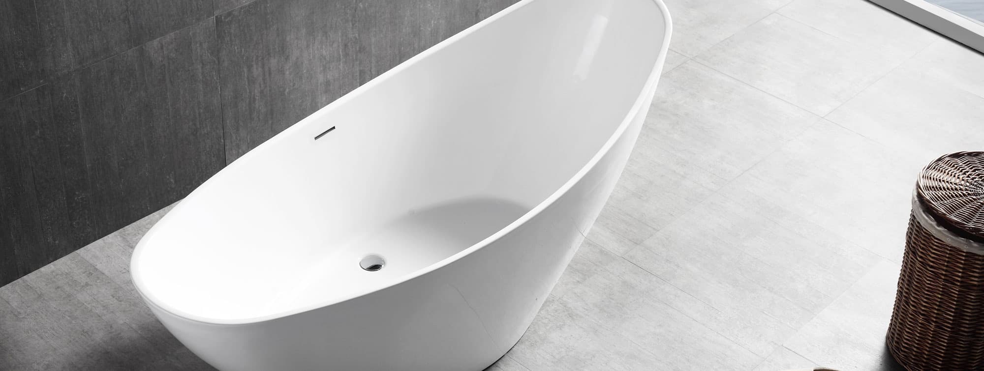 Peekaboo Bathtub